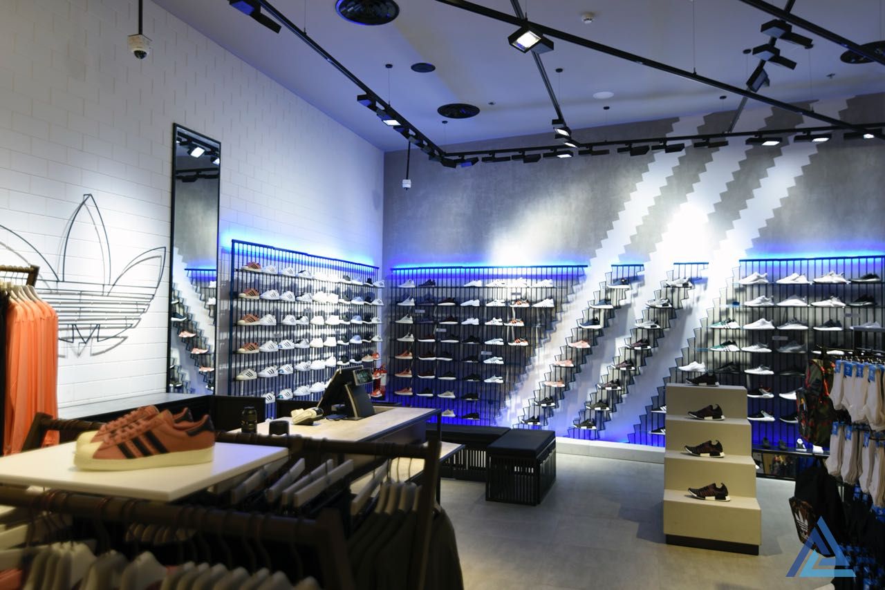 adidas Originals - Al Nakheel Mall 
